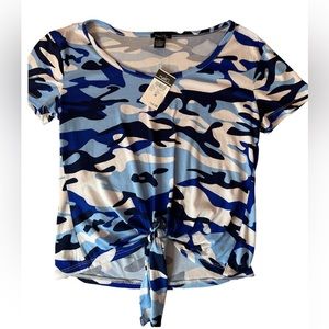 Rue21 Women’s Short Sleeve Blue Camo Front Tie Crop Top, M